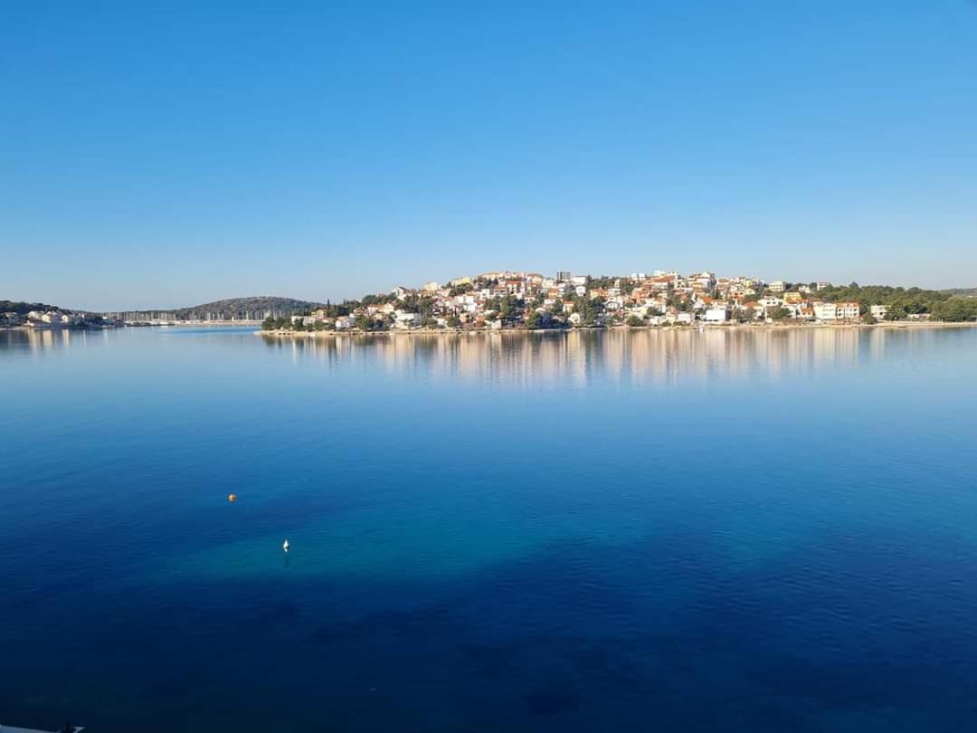 Villa Lux Apartments Rogoznica  Dış mekan fotoğraf