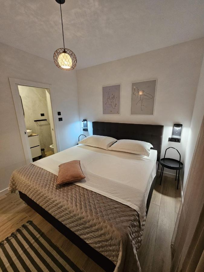 Villa Lux Apartments Rogoznica  Dış mekan fotoğraf