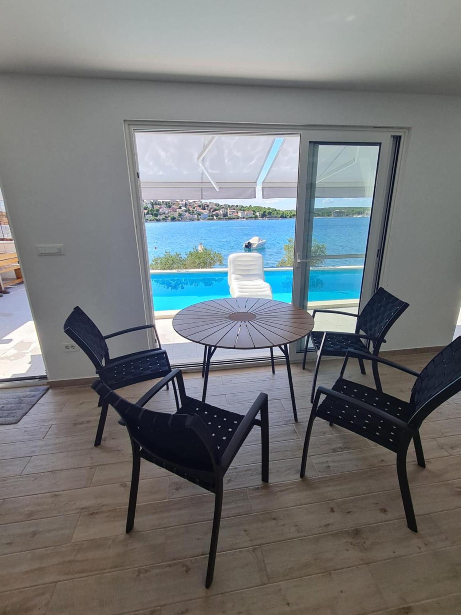 Villa Lux Apartments Rogoznica  Dış mekan fotoğraf